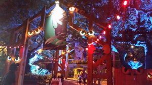 lowry-park-zoo-creatures-of-the-night-entrance-decorations